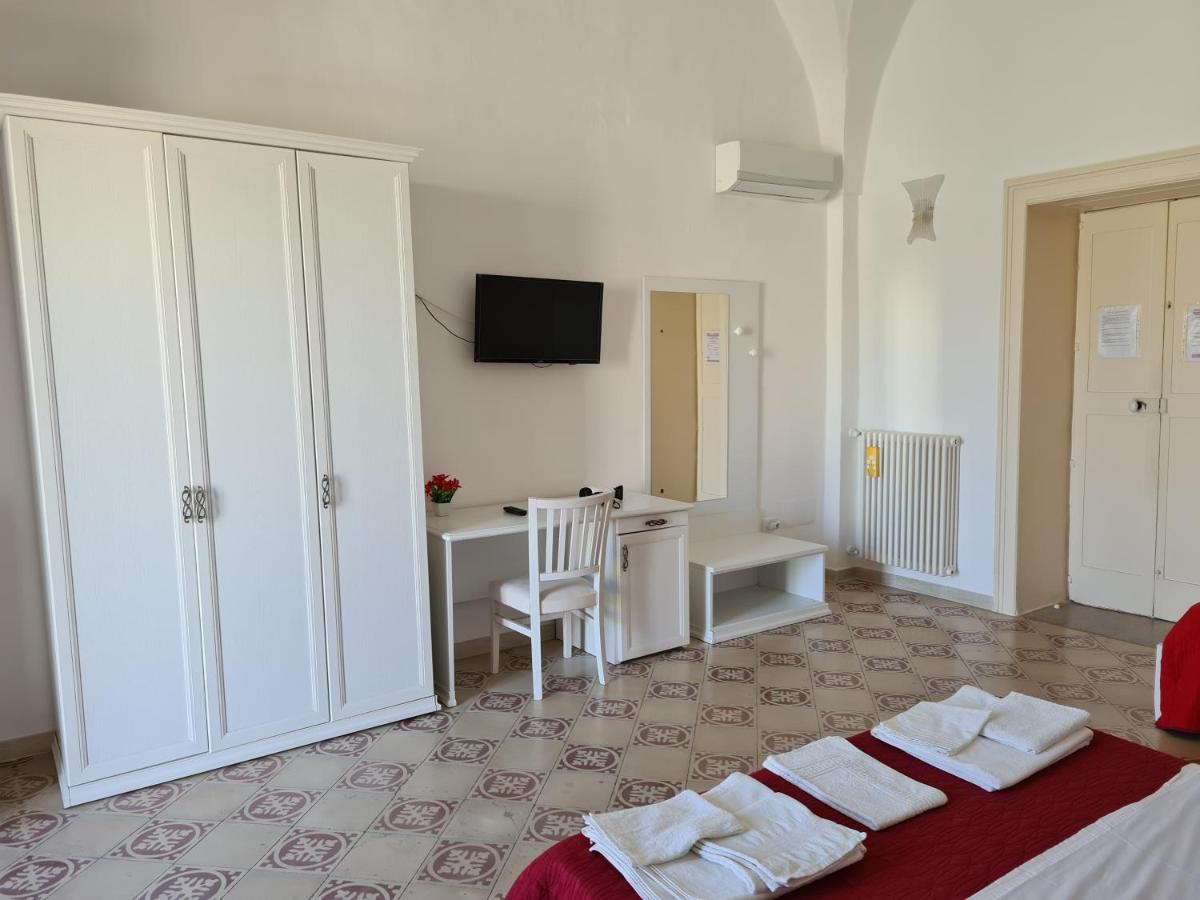 B&B Il Ventaglio ปาราบิตา ภายนอก รูปภาพ