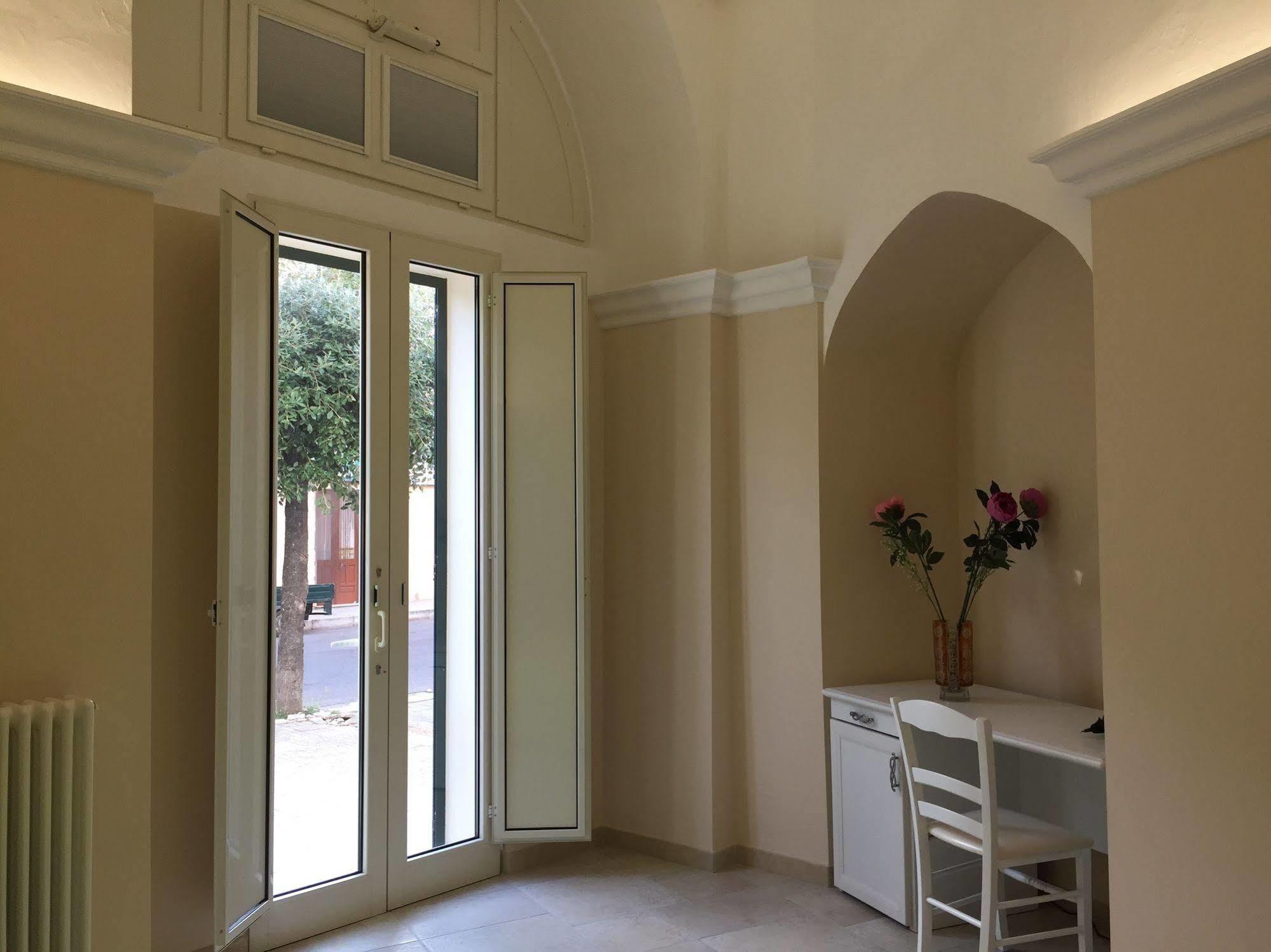 B&B Il Ventaglio ปาราบิตา ภายนอก รูปภาพ