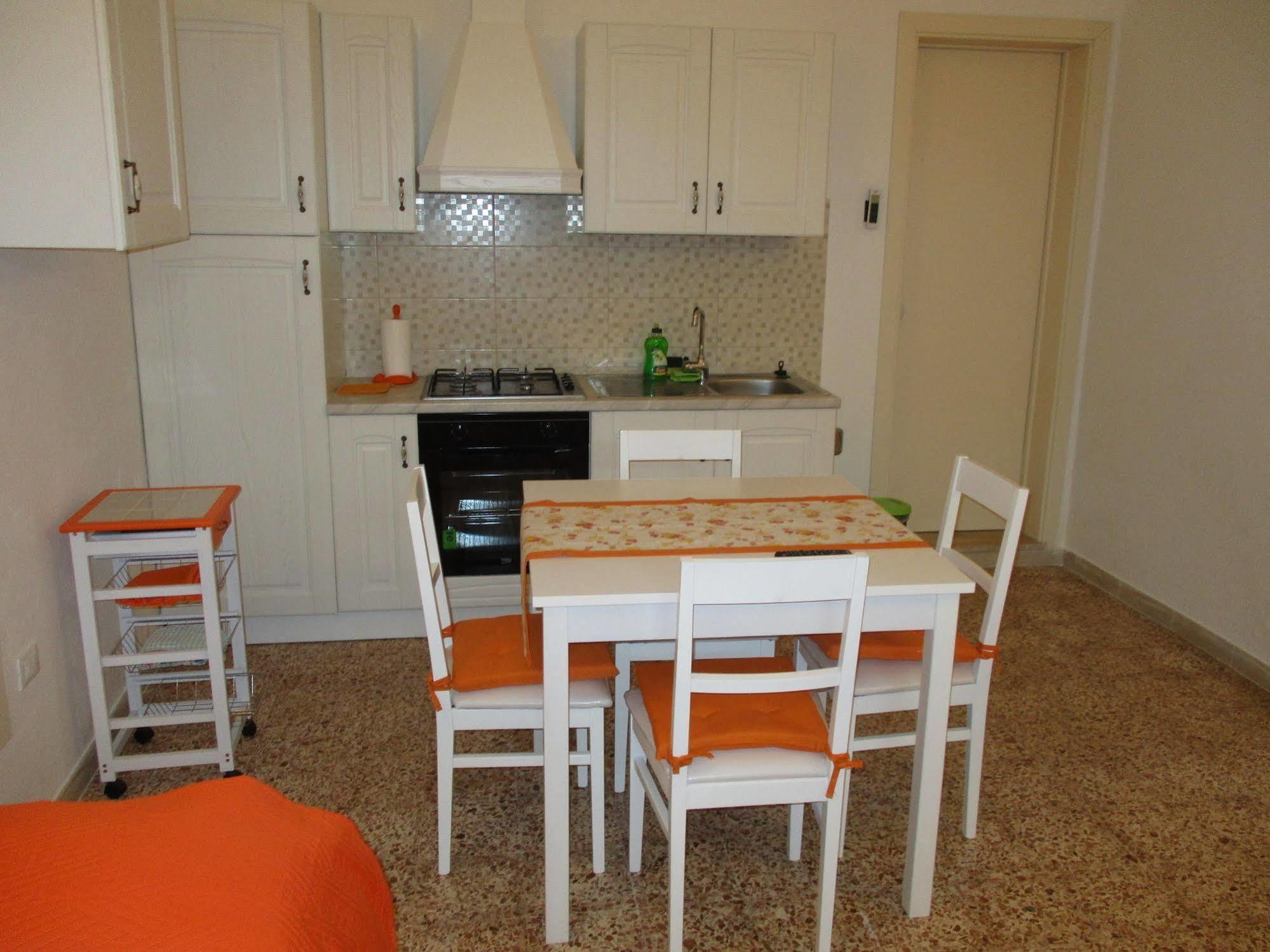 B&B Il Ventaglio ปาราบิตา ภายนอก รูปภาพ